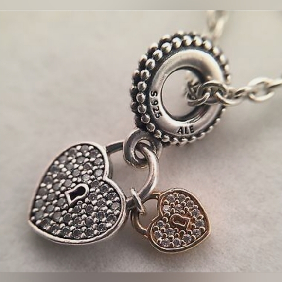 💛 Cute heart silver 🩶 and gold love locks Pandora charm with bag 💫 - Picture 11 of 12